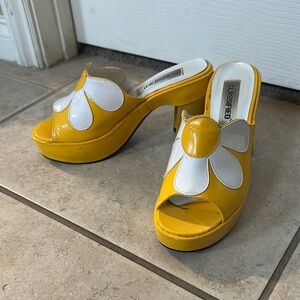 Vintage Classified Yellow and White Women's Platform Heels